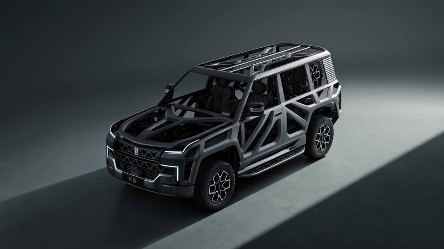 深圳226仰望U8硬派越野的科技魅力，国能汽车对传统燃油车市场的冲击